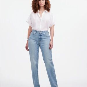 Madewell The Curvy Mid-Rise ‘90s Straight Jean